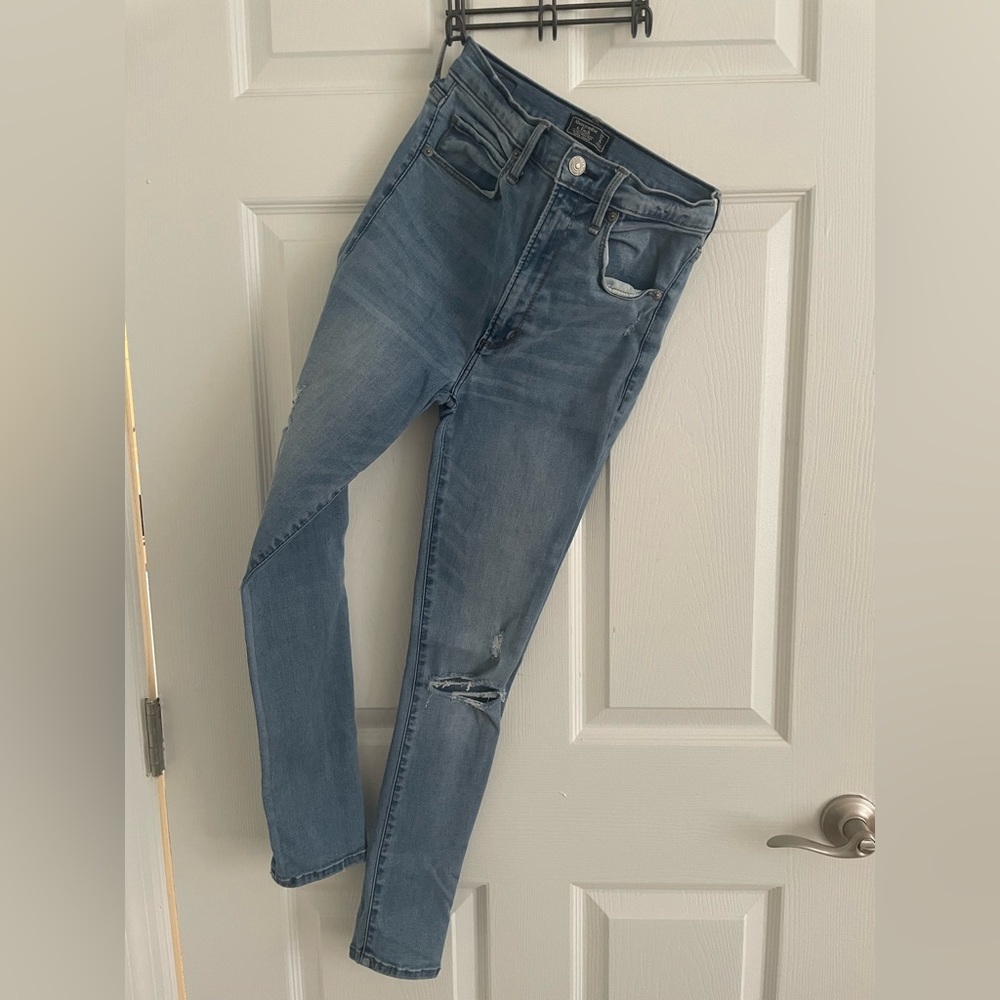 Abercrombie Ultra High Rise Super Skinny Jeans